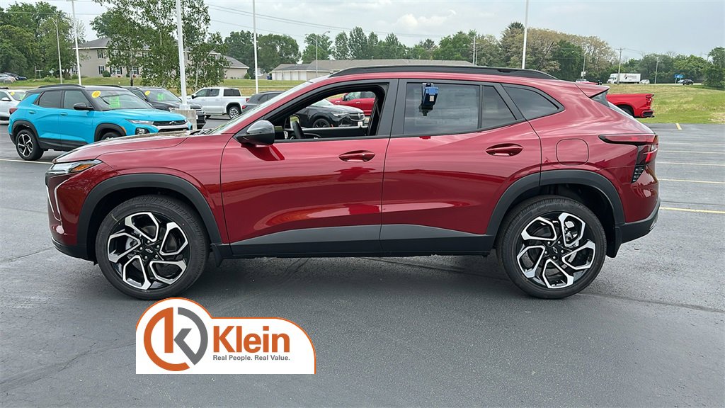 2025 Chevrolet Trax photo 4
