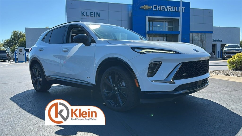 Used 2024 Buick Envision Sport Touring SUV