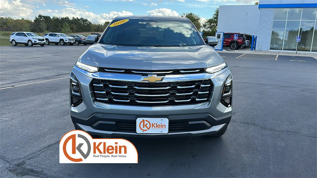 2026 Chevrolet Equinox LT photo 2