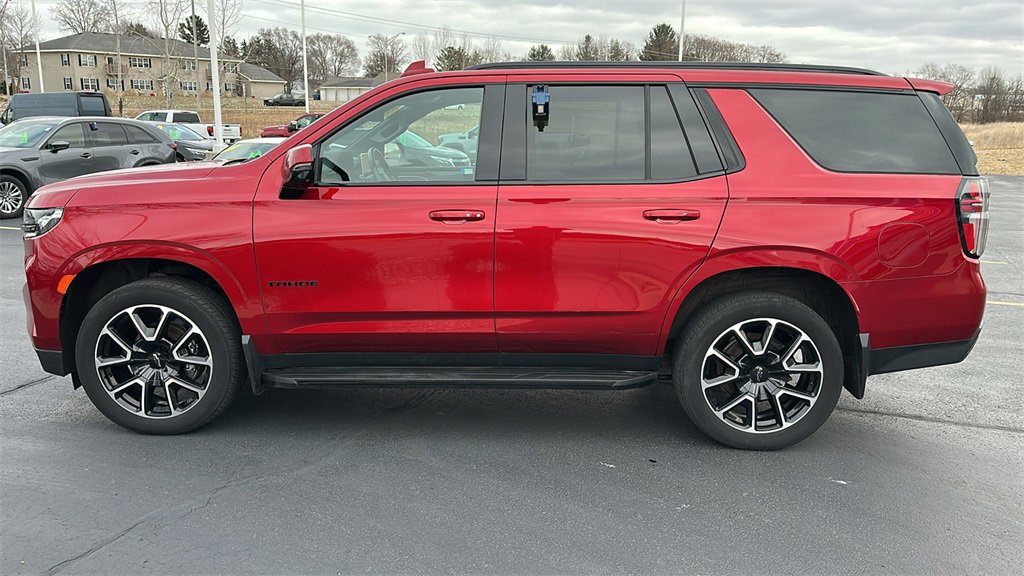 2021 Chevrolet Tahoe RST photo 3