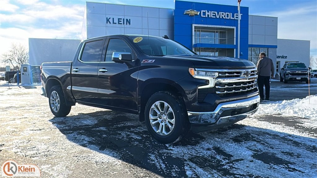 2022 Chevrolet Silverado 1500 LTZ's photo