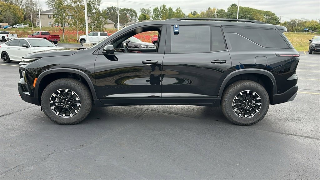 Used 2025 Chevrolet Traverse Z71 SUV