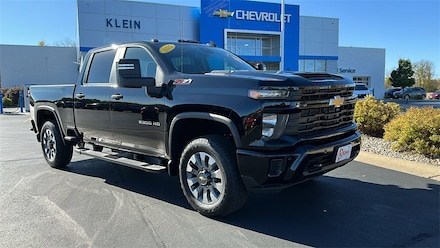 2025 Chevrolet Silverado 2500 HD Custom Truck