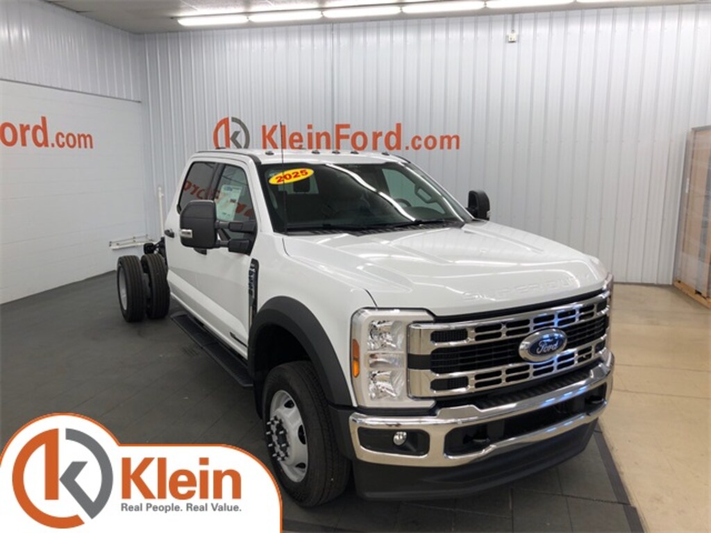 New 2025 Ford F-550 Chassis  Truck Crew Cab