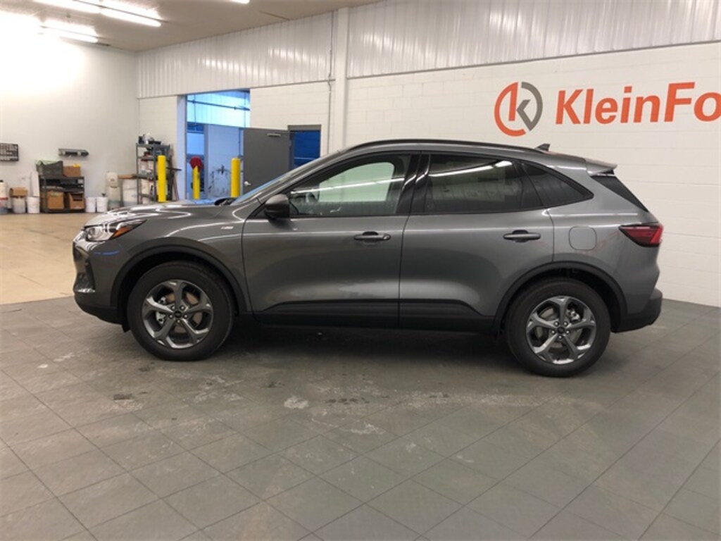 New 2026 Ford Escape ST-Line SUV