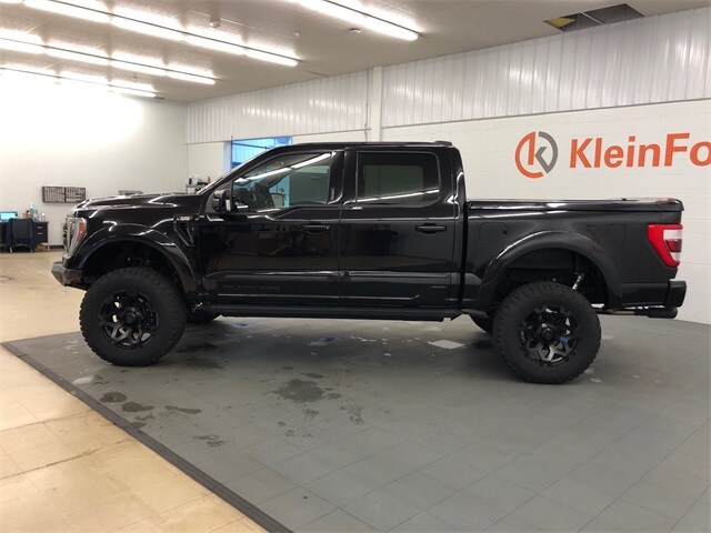 2023 Ford F-150 Lariat photo 2