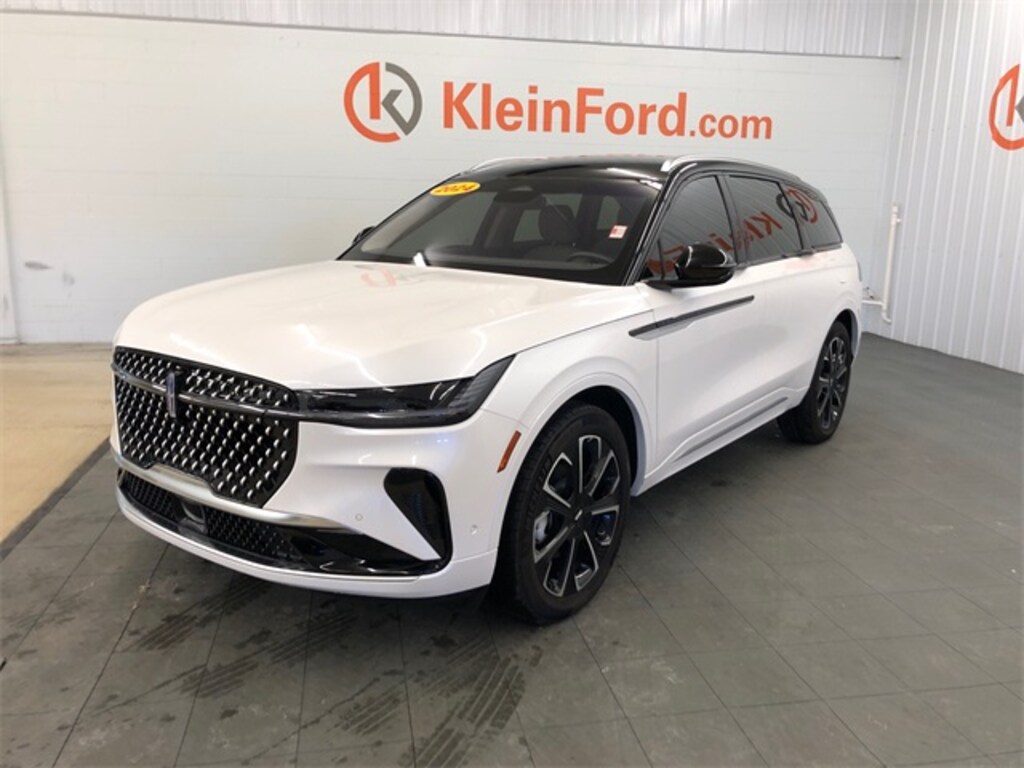 Used 2024 Lincoln Nautilus Reserve SUV