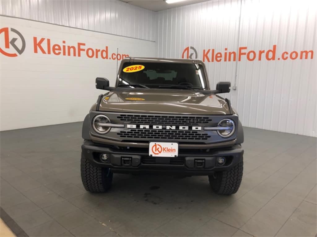 New 2025 Ford Bronco Badlands SUV