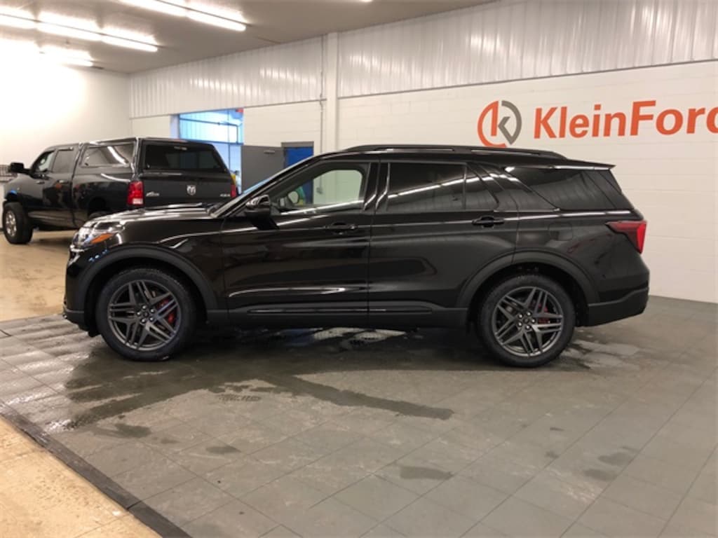 New 2026 Ford Explorer ST SUV