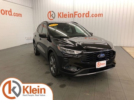 2025 Ford Escape ST-Line SUV