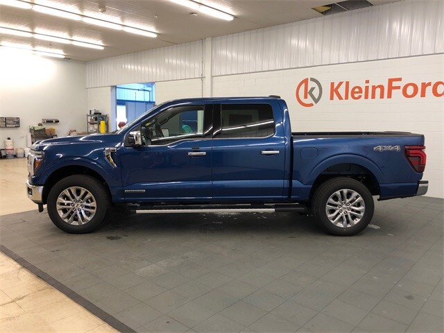 2025 Ford F-150 Lariat photo 4