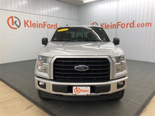 2017 Ford F-150 XLT photo 2