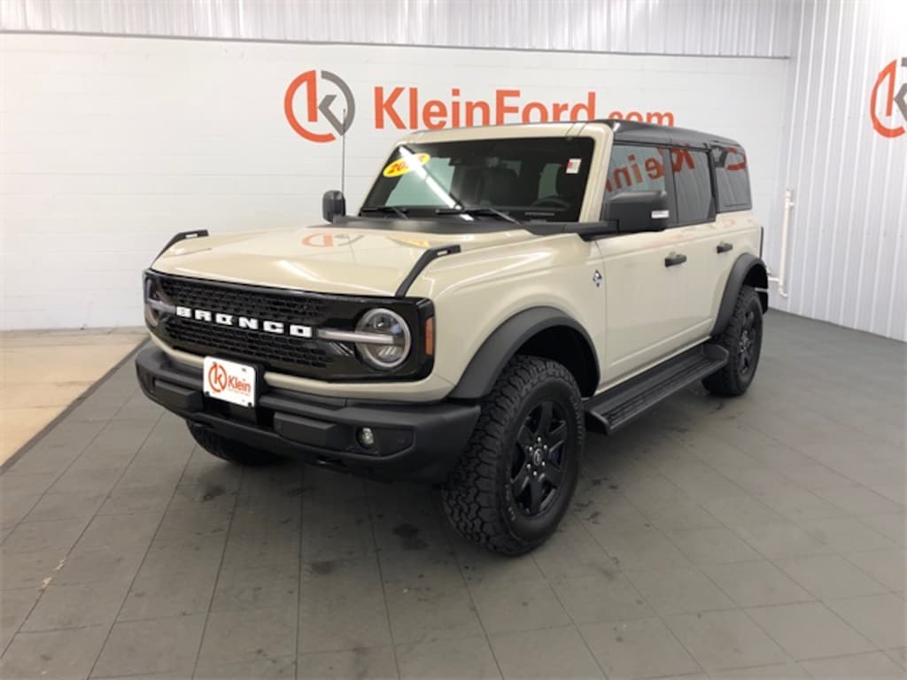 New 2025 Ford Bronco Outer Banks SUV