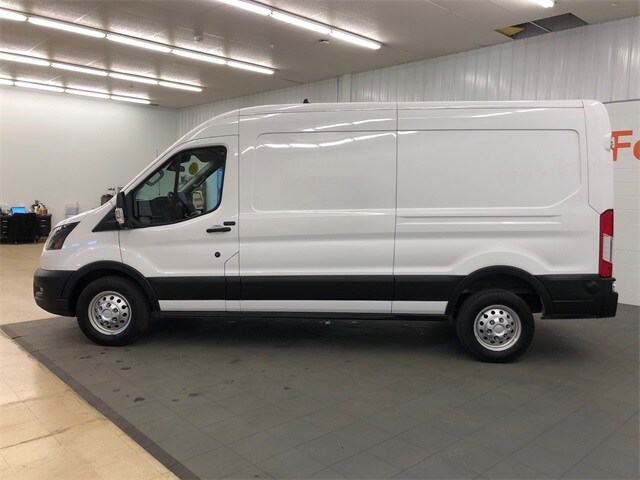 2024 Ford Transit photo 4