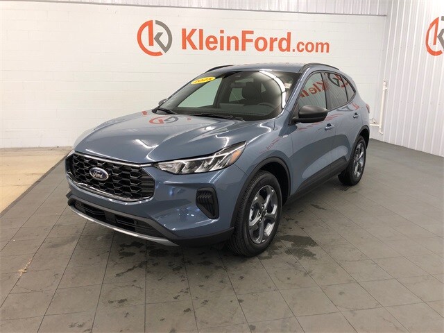 2025 Ford Escape ST-Line photo 3