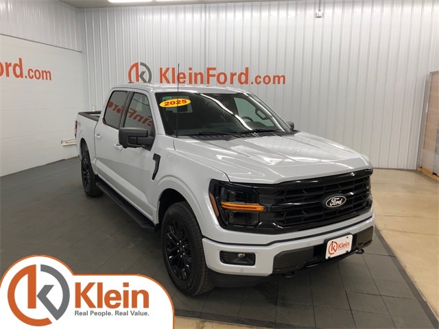 2025 Ford F-150 XLT's photo