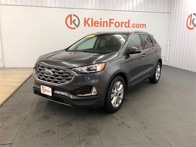 2020 Ford Edge Titanium photo 3
