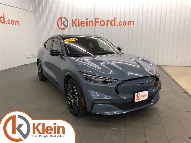 2024 Ford Mustang Mach-E SUV 