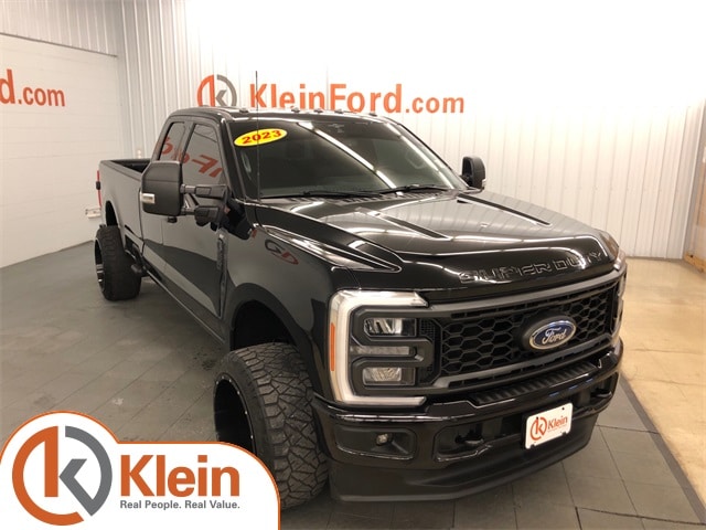 2023 Ford F-250 Super Duty XLT's photo