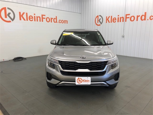 Used 2021 Kia Seltos LX with VIN KNDEPCAA1M7166549 for sale in Winneconne, WI