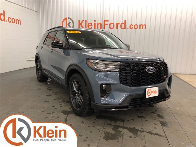 2025 Ford Explorer SUV 