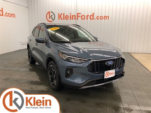 2026 Ford Escape Platinum's photo