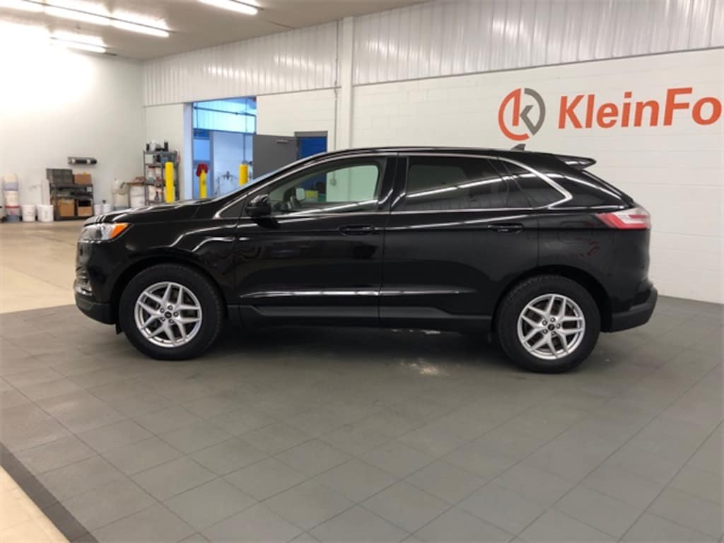 Used 2023 Ford Edge SEL Roof SUV