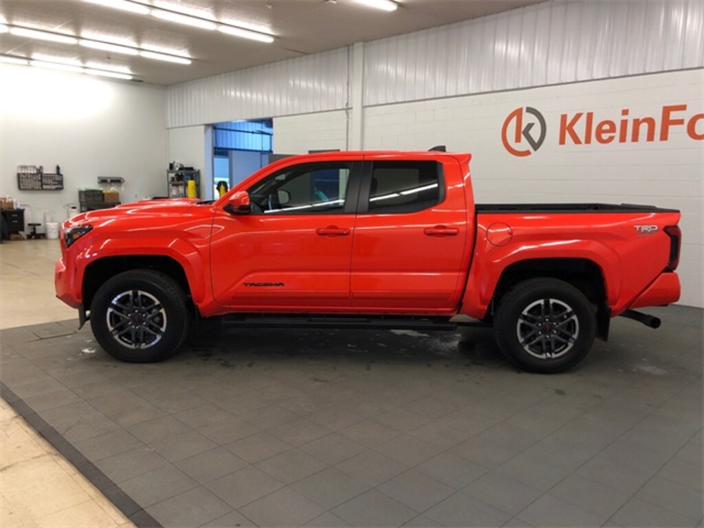 Used 2024 Toyota Tacoma TRD Sport Truck