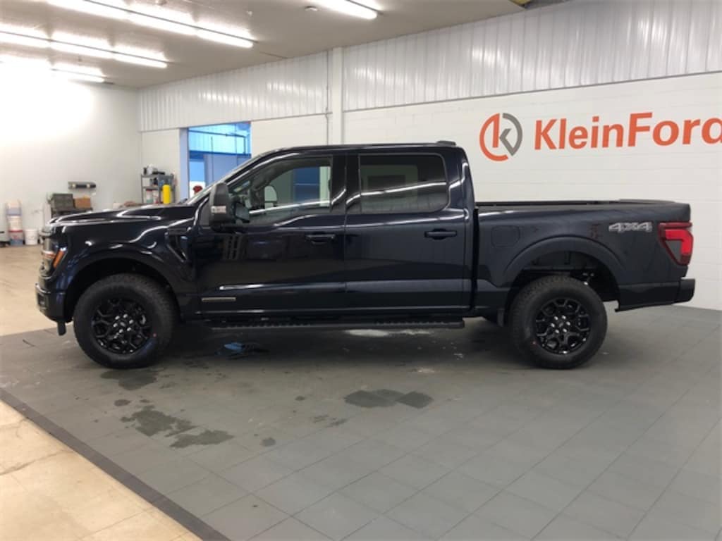 New 2025 Ford F-150 XLT Truck SuperCrew Cab