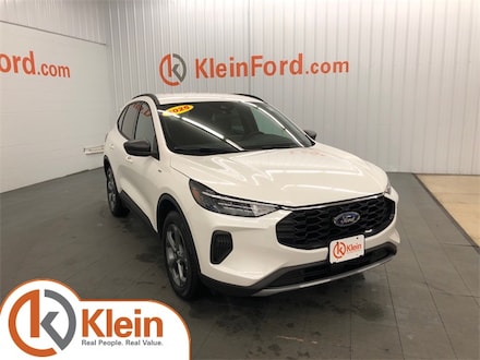 2025 Ford Escape ST-Line SUV