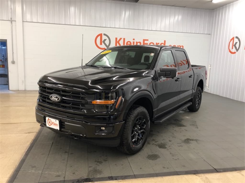 New 2025 Ford F-150 XLT Truck SuperCrew Cab