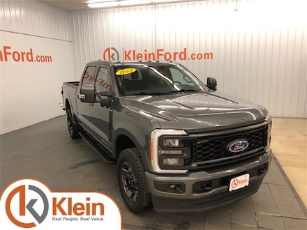 2023 Ford F-250 Lariat Ultimate/ Sport Truck Crew Cab