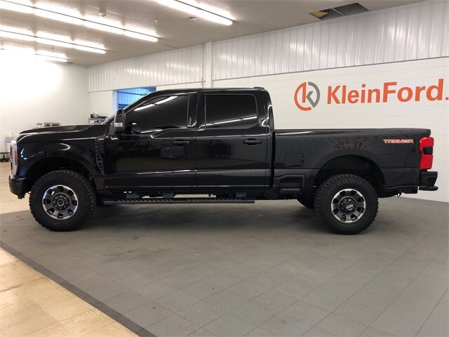 2024 Ford F-250 Lariat Tremor photo 4