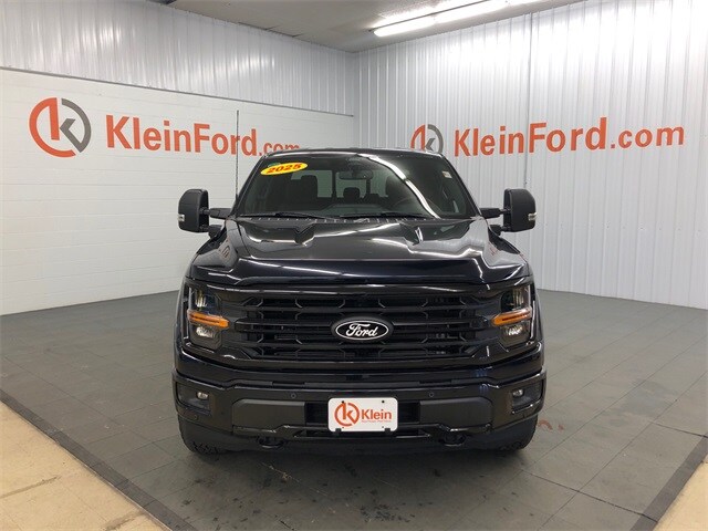 2025 Ford F-150 XLT photo 2