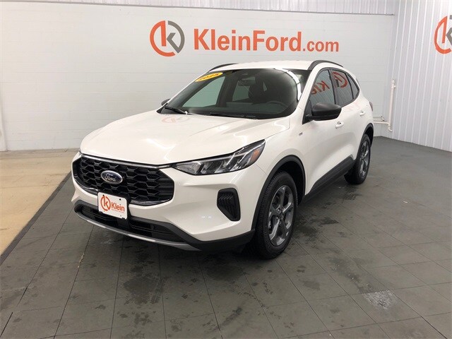 2025 Ford Escape ST-Line photo 3
