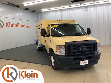 2022 Ford E-450 Cutaway Base Propane Truck