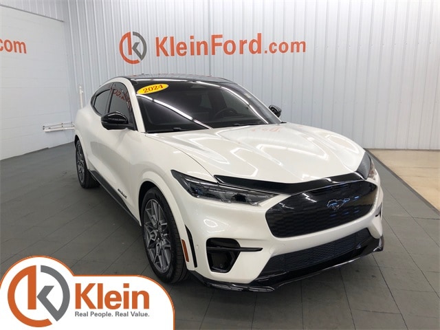 2024 Ford Mustang Mach-E SUV 