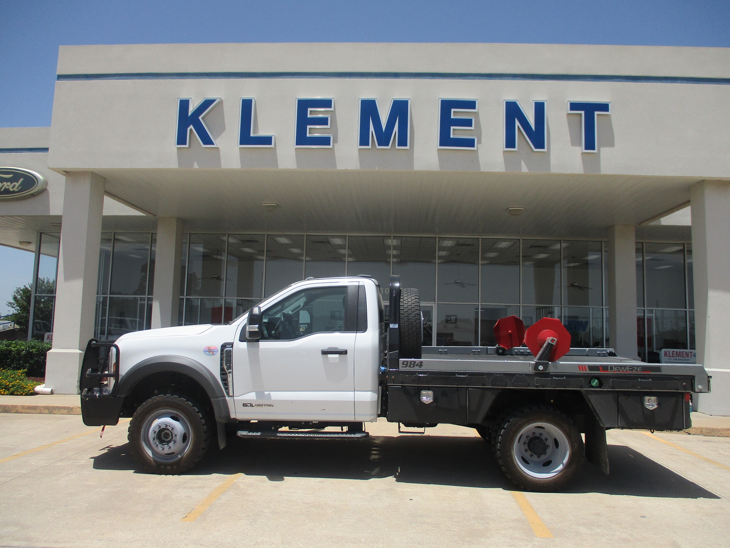 2025 Ford F-450 XLT 4x4 Regular Cab 145-In DRW's photo