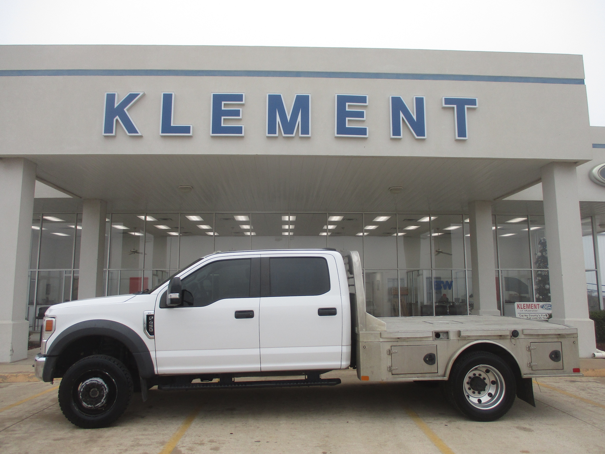 2020 Ford F-450 Super Duty Chassis Cab XL's photo