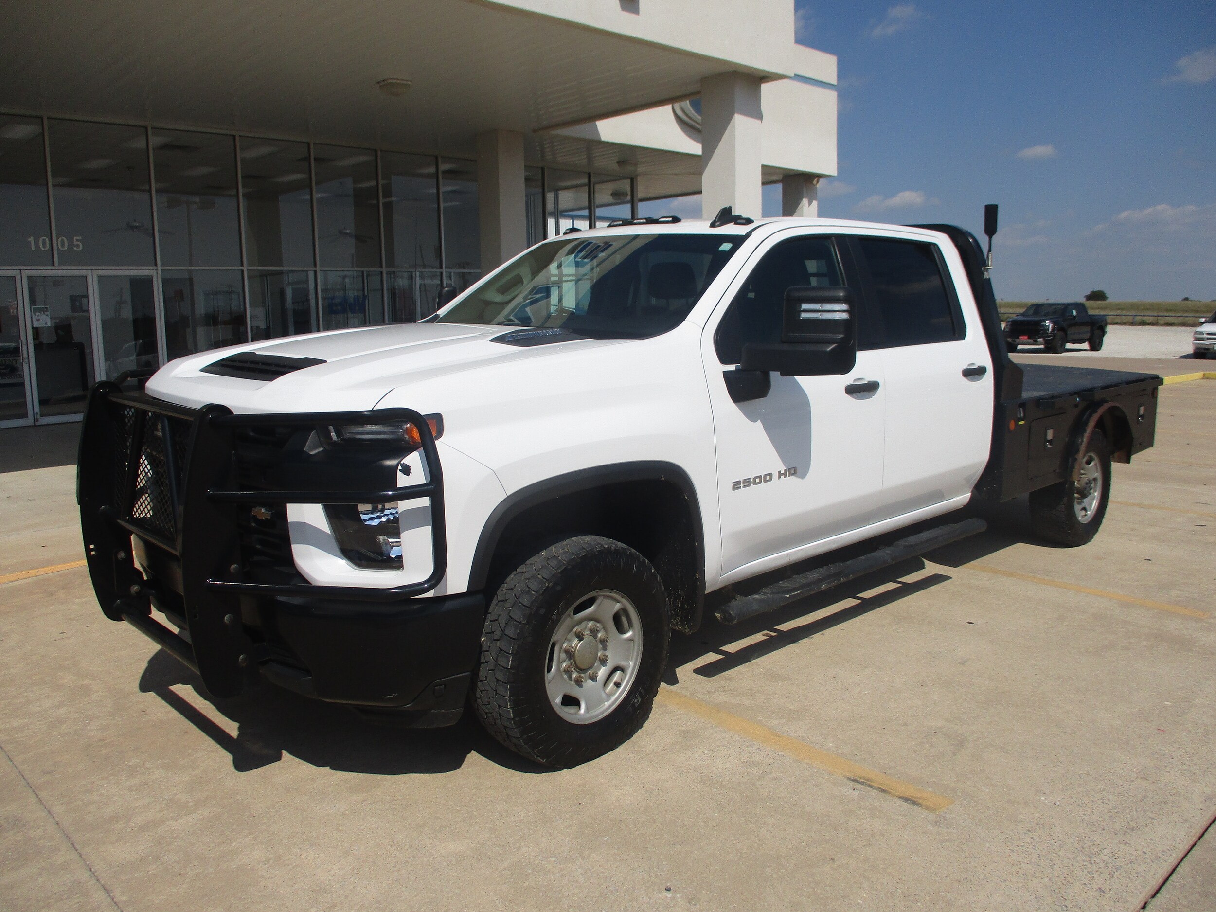 2022 Chevrolet Silverado Work Truck photo 2