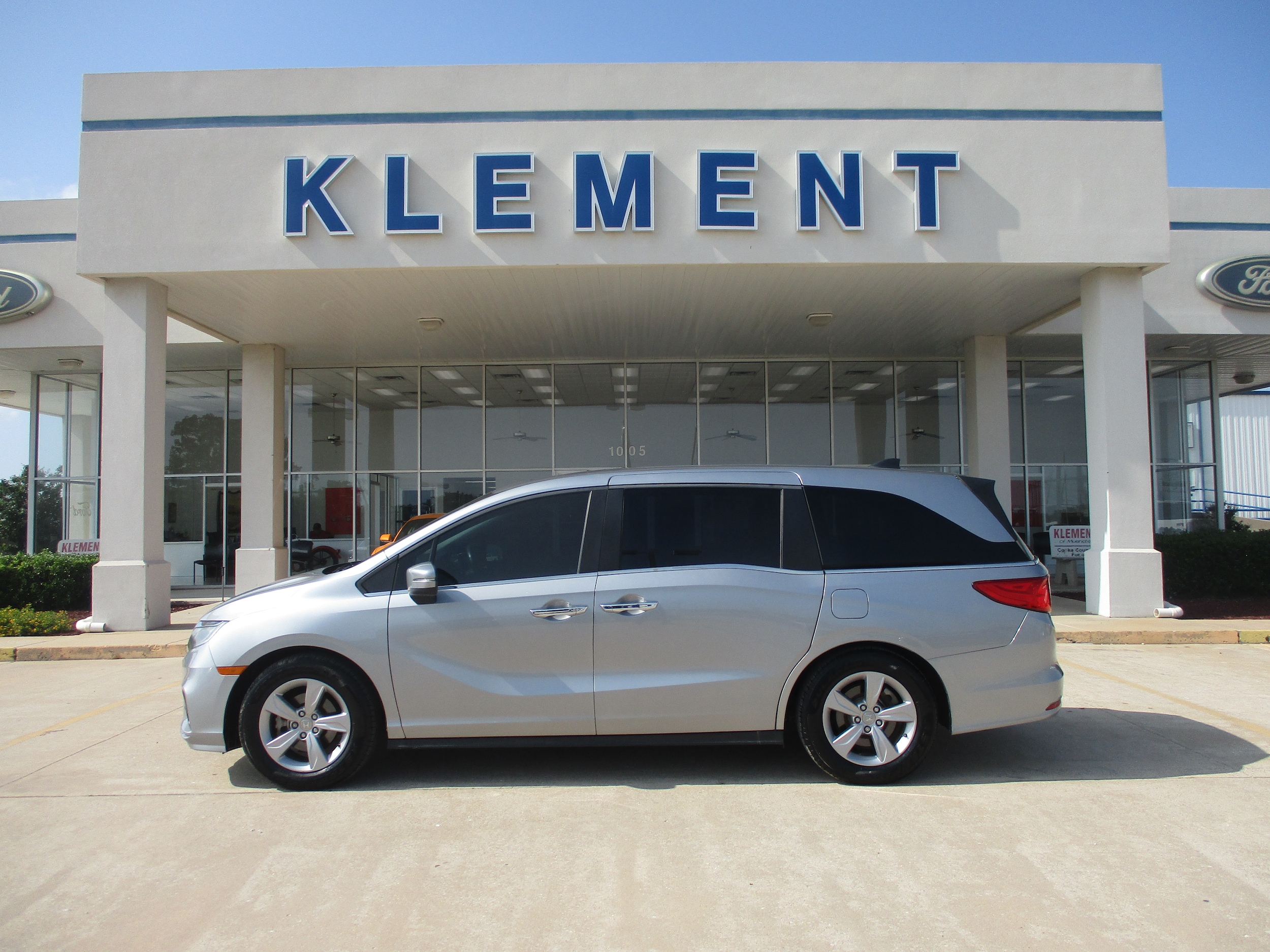 2019 Honda Odyssey EX-L with RES & Navigation's photo