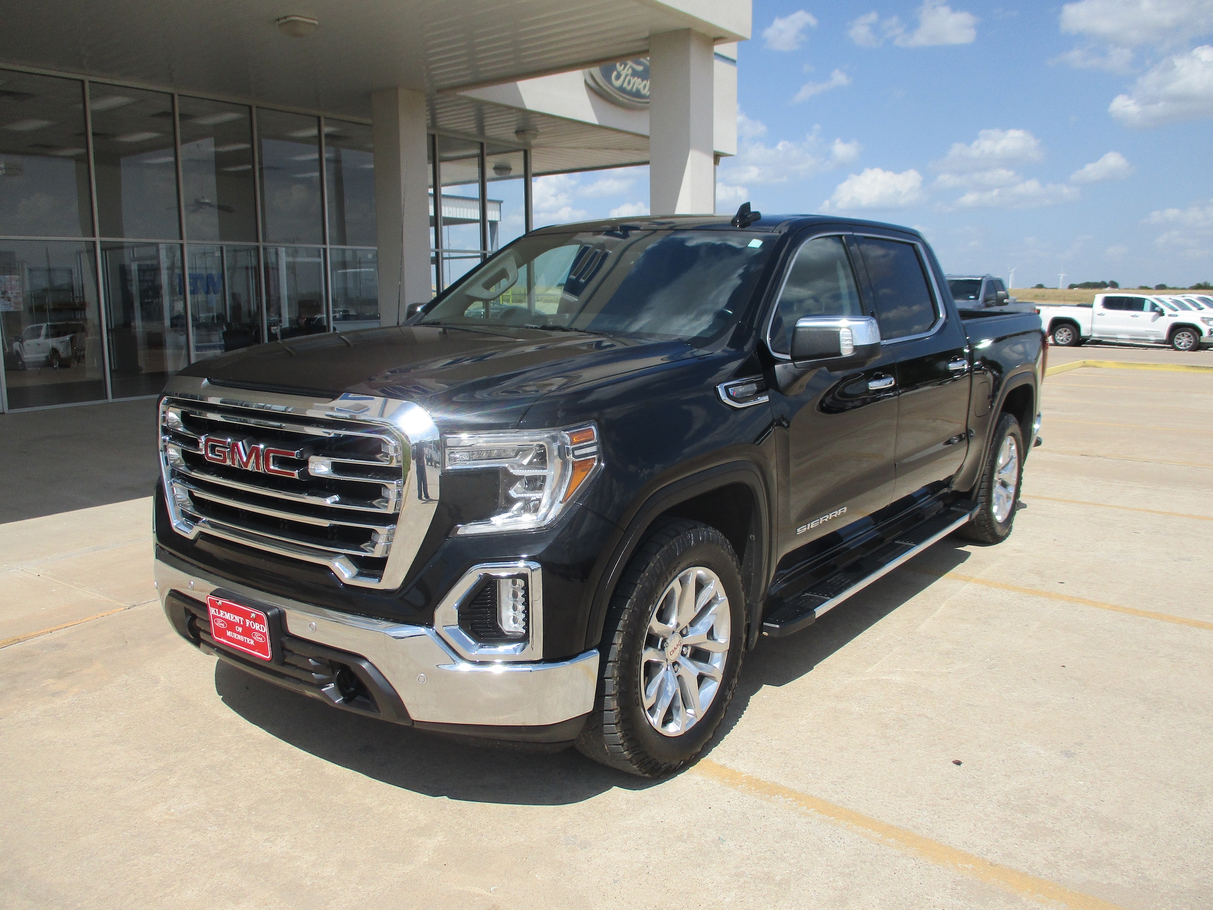 Used 2020 GMC Sierra 1500 SLT with VIN 3GTP8DEDXLG375355 for sale in Muenster, TX