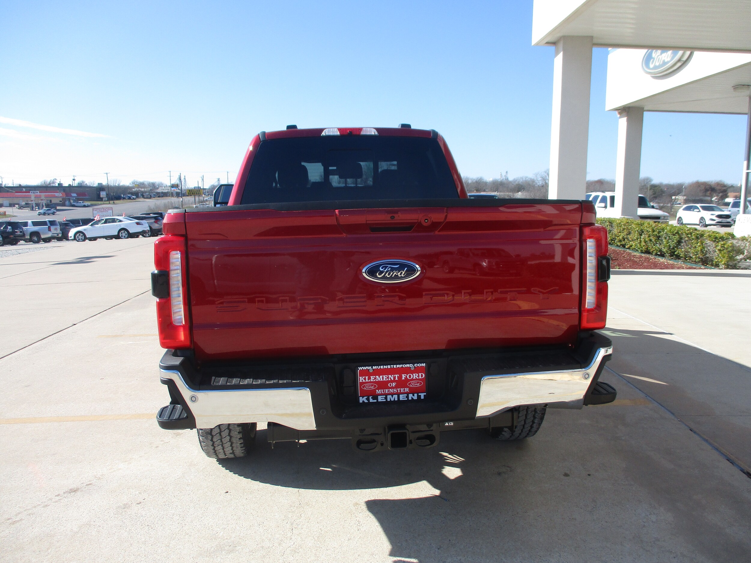 2025 Ford F-250 Lariat photo 3