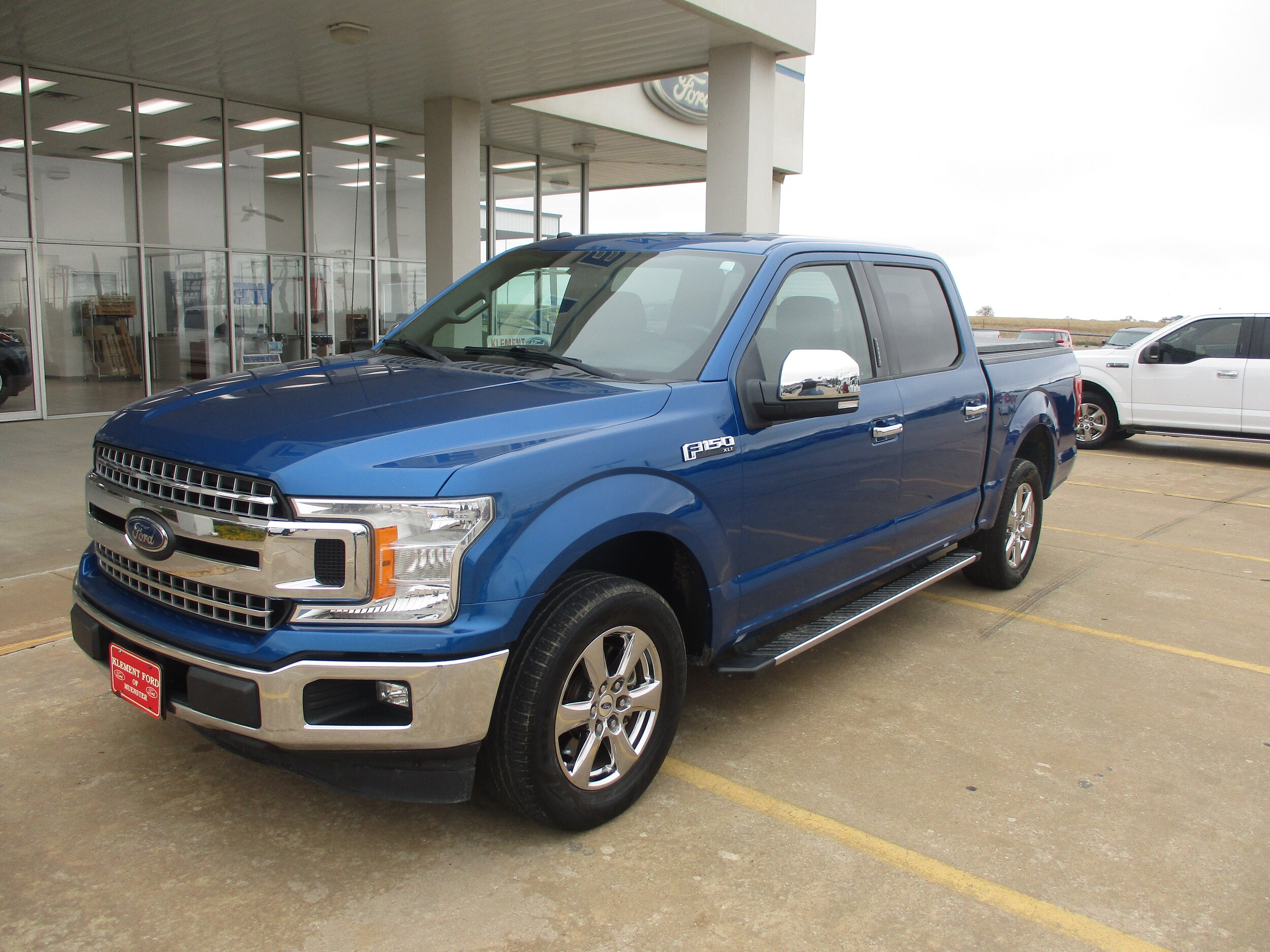 2018 Ford F-150 XLT photo 2