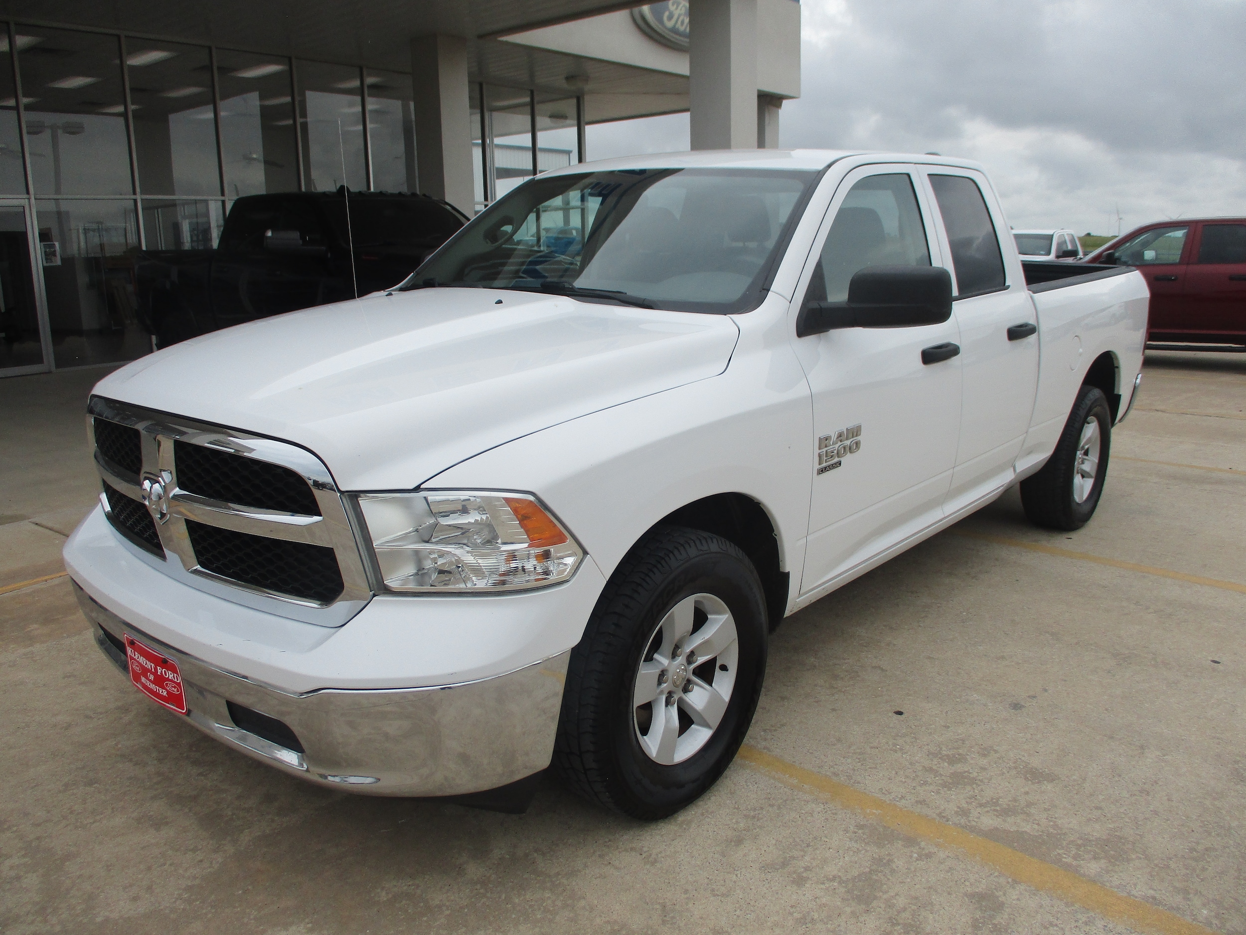 Used 2019 RAM Ram 1500 Classic Tradesman with VIN 1C6RR6FG2KS593895 for sale in Muenster, TX