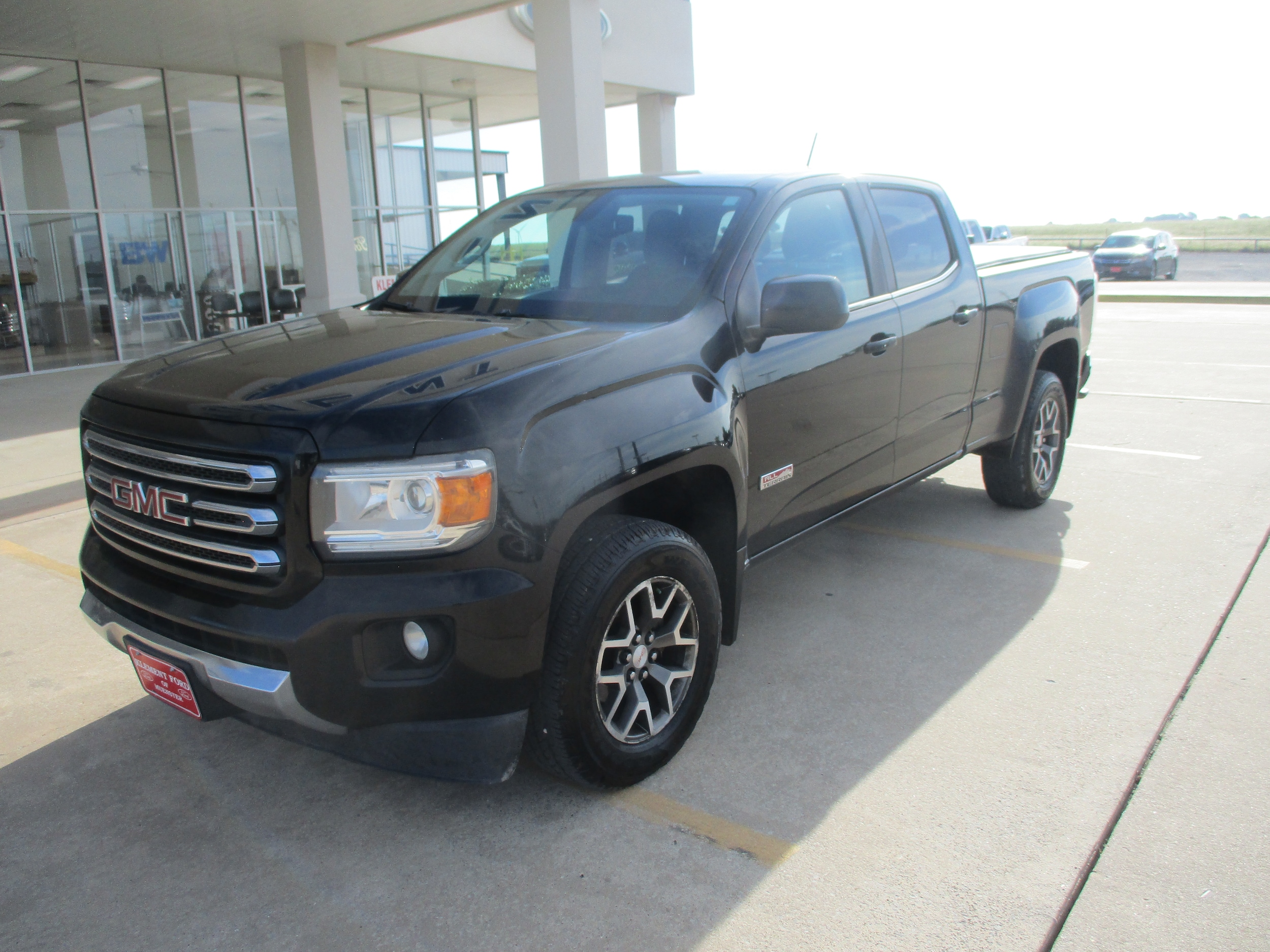 Used 2015 GMC Canyon SLE with VIN 1GTG6BE37F1179152 for sale in Muenster, TX