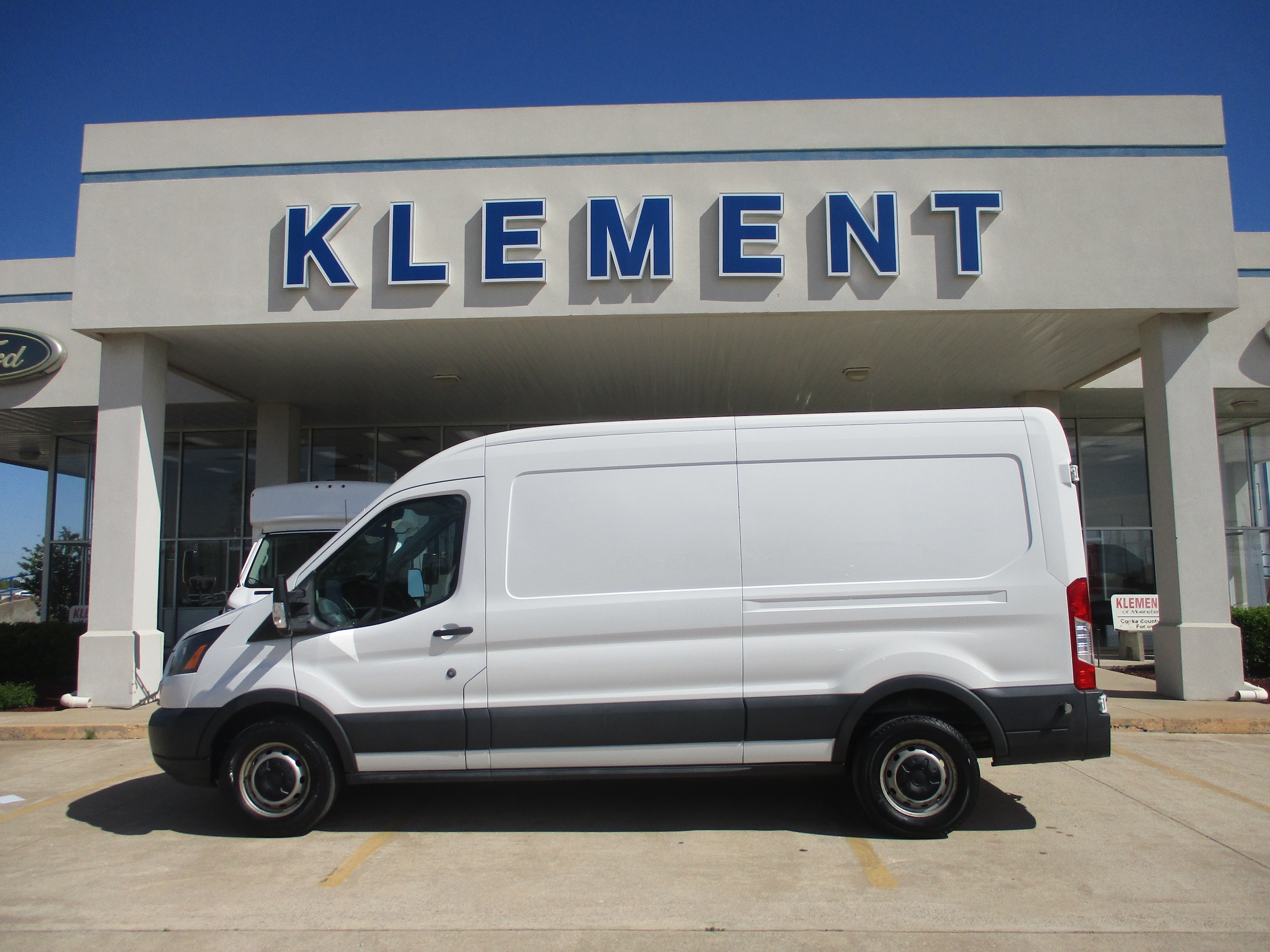 2016 Ford Transit Base