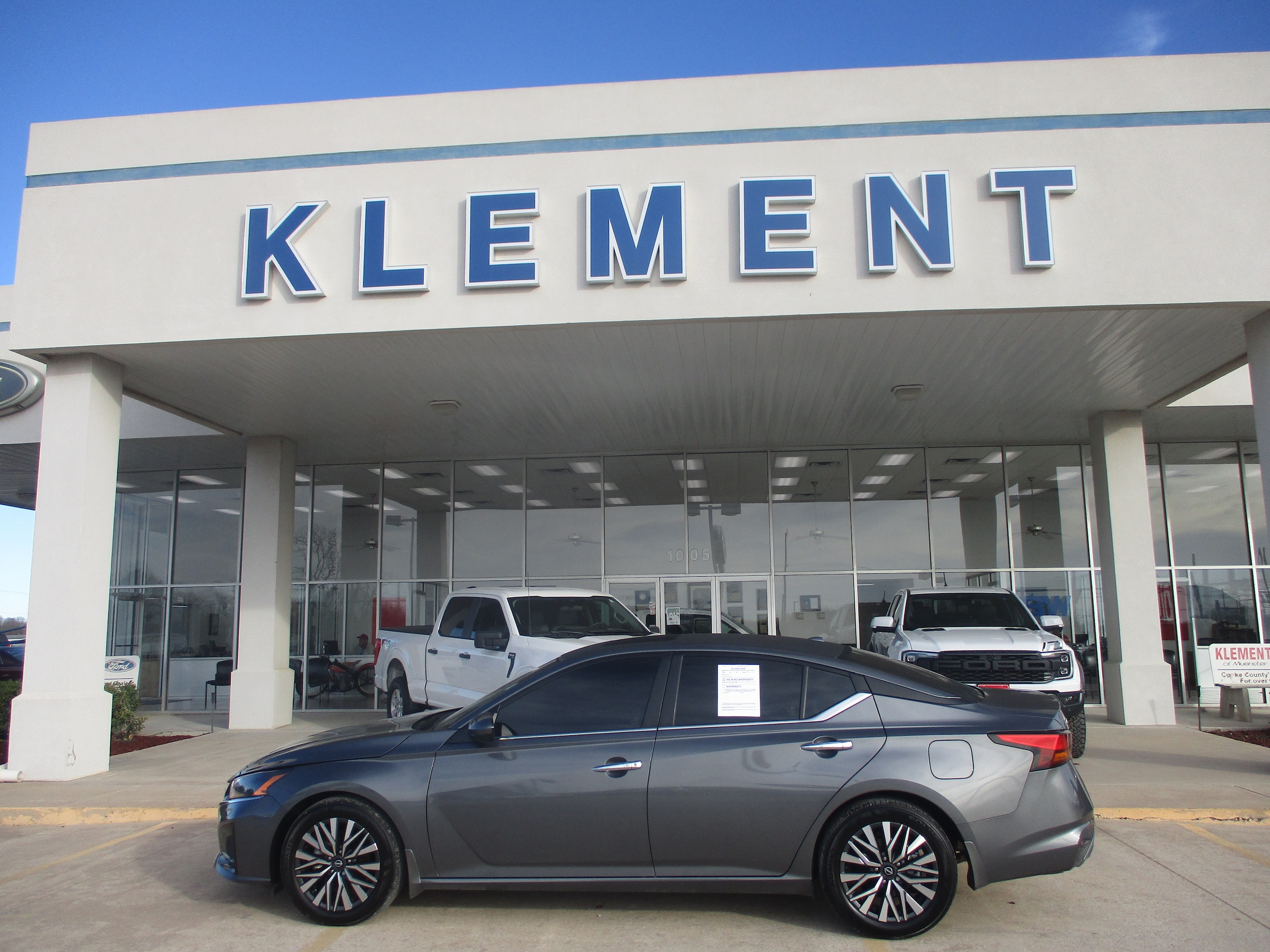 2024 Nissan Altima SV's photo