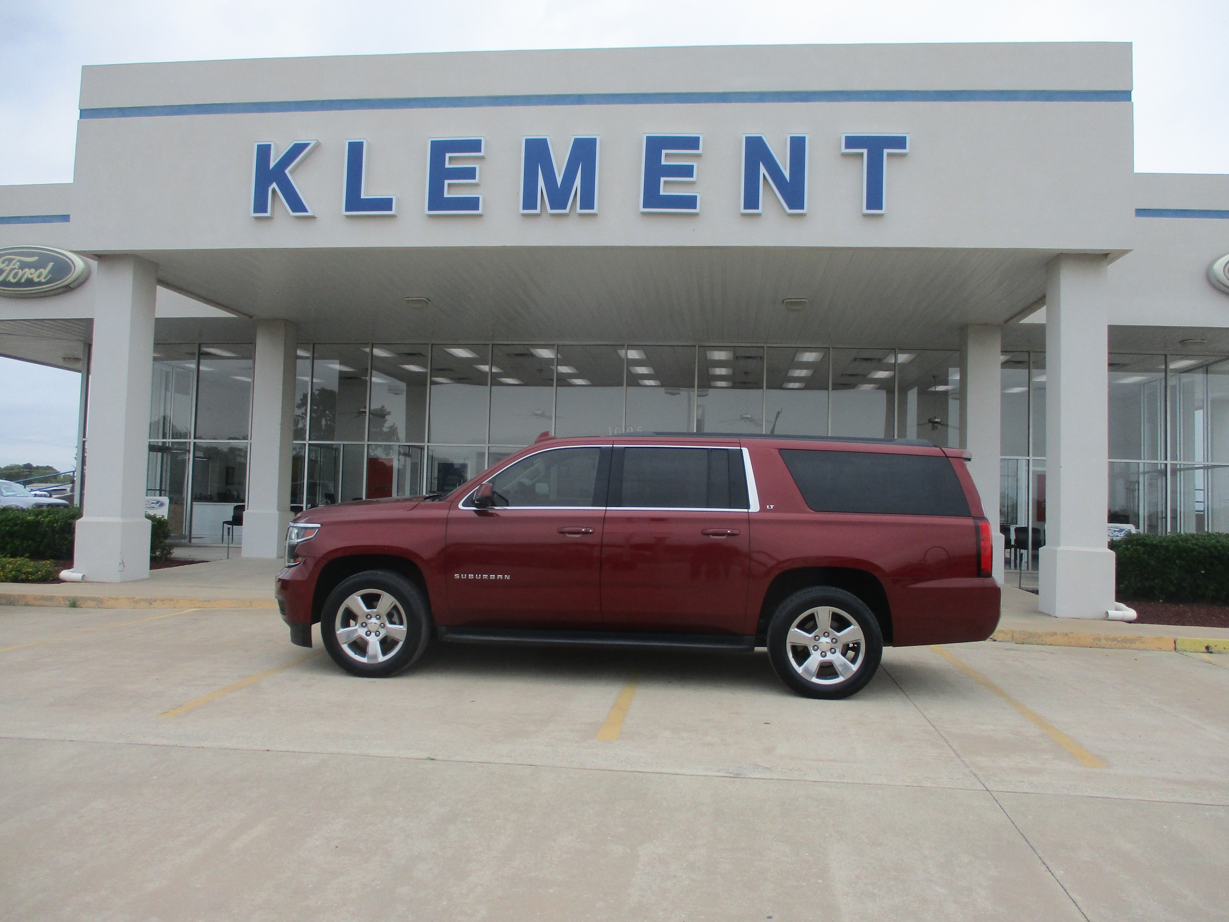 2019 Chevrolet Suburban LT