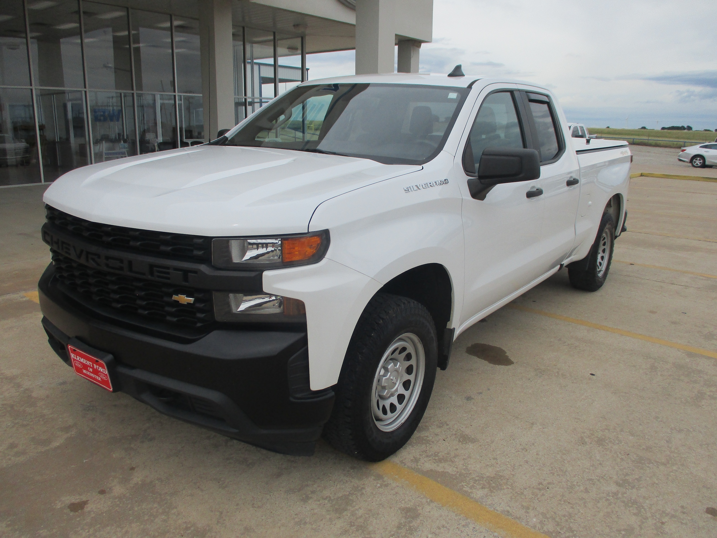 Used 2019 Chevrolet Silverado 1500 Work Truck with VIN 1GCRYAEH7KZ411527 for sale in Muenster, TX